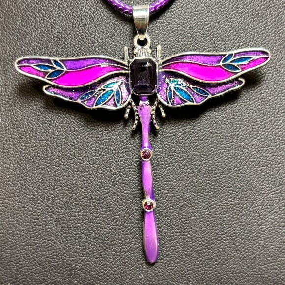 🌈 sale! 🌈 NEW Purple & pink enamel dragonfly necklace w purple woven neck cord - Picture 1 of 6